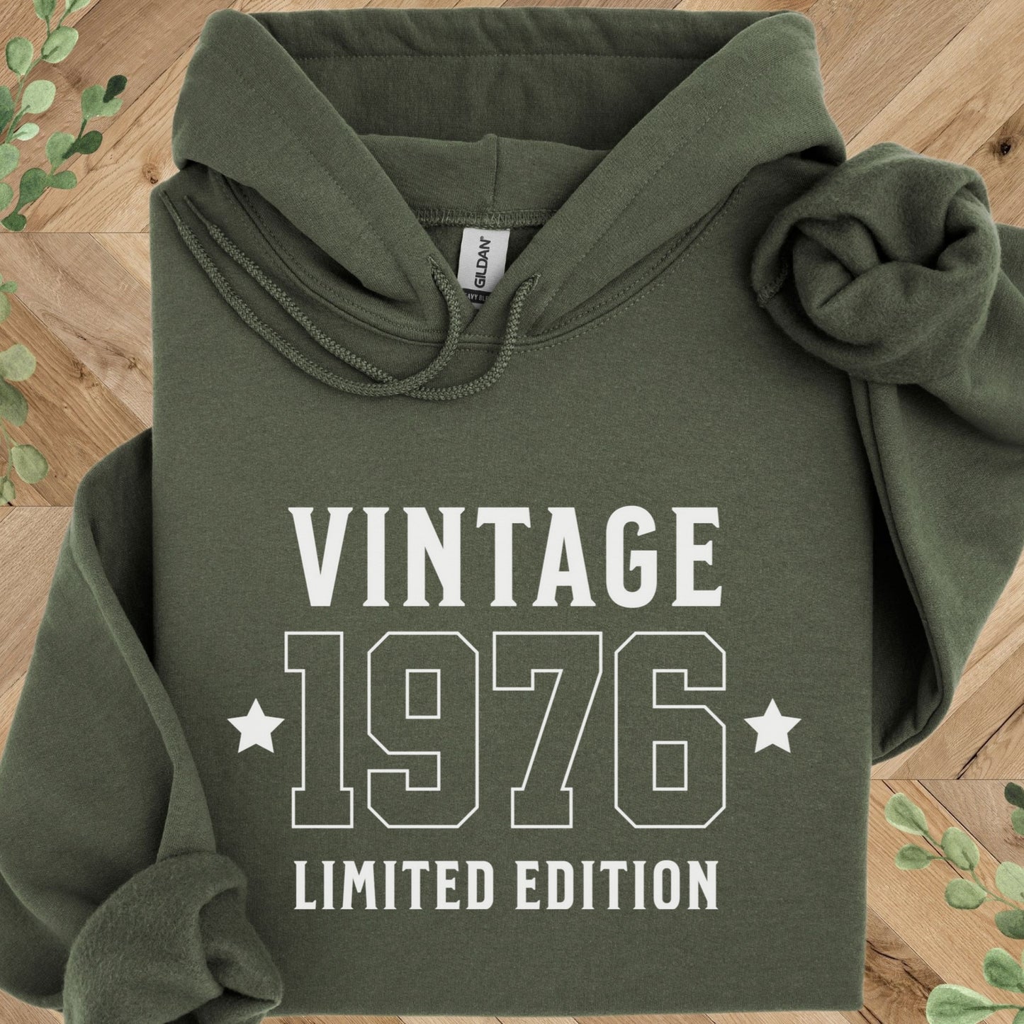 Vintage 1976 Hoodie – 50th Birthday Gift – Limited Edition 1976 Sweatshirt