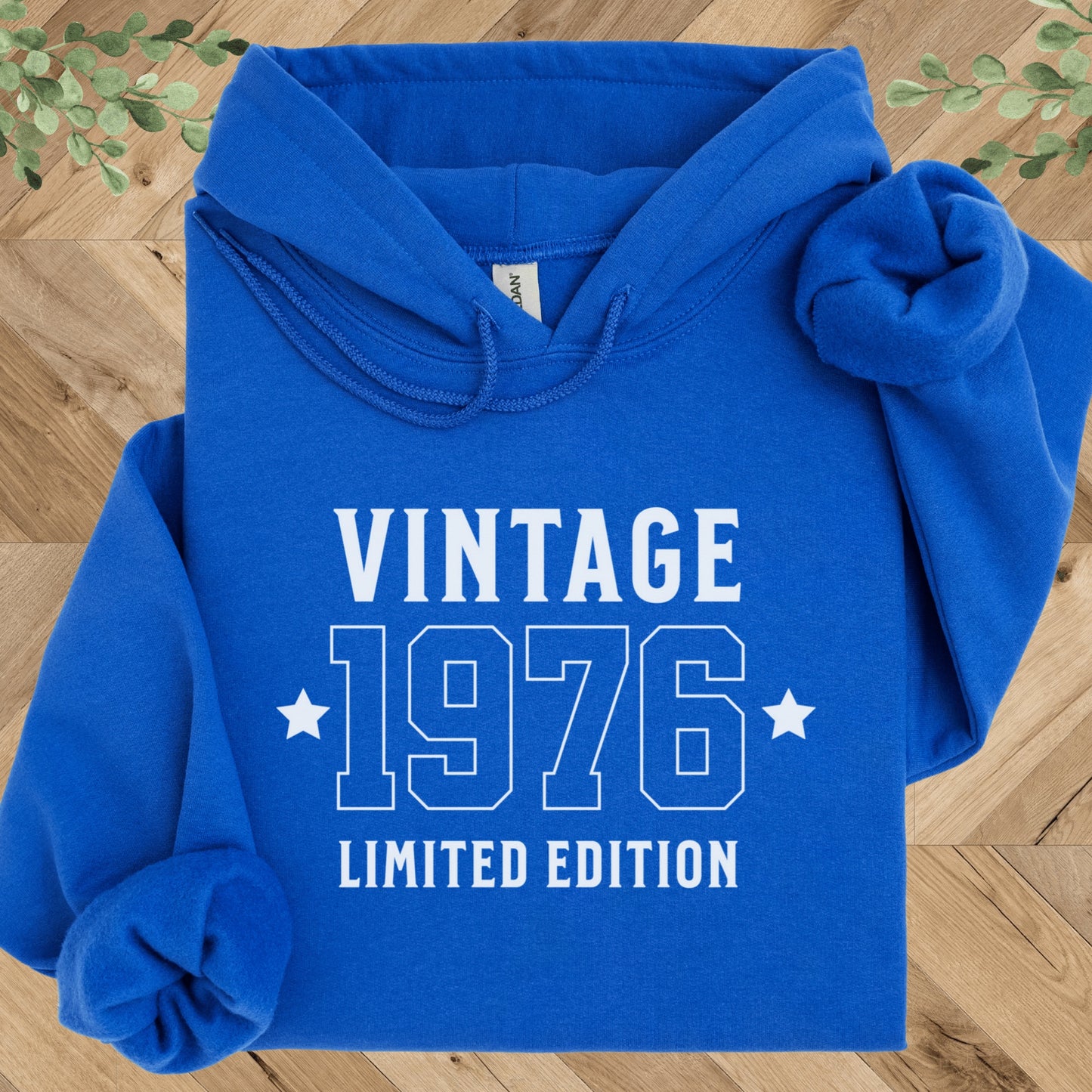 Vintage 1976 Hoodie – 50th Birthday Gift – Limited Edition 1976 Sweatshirt