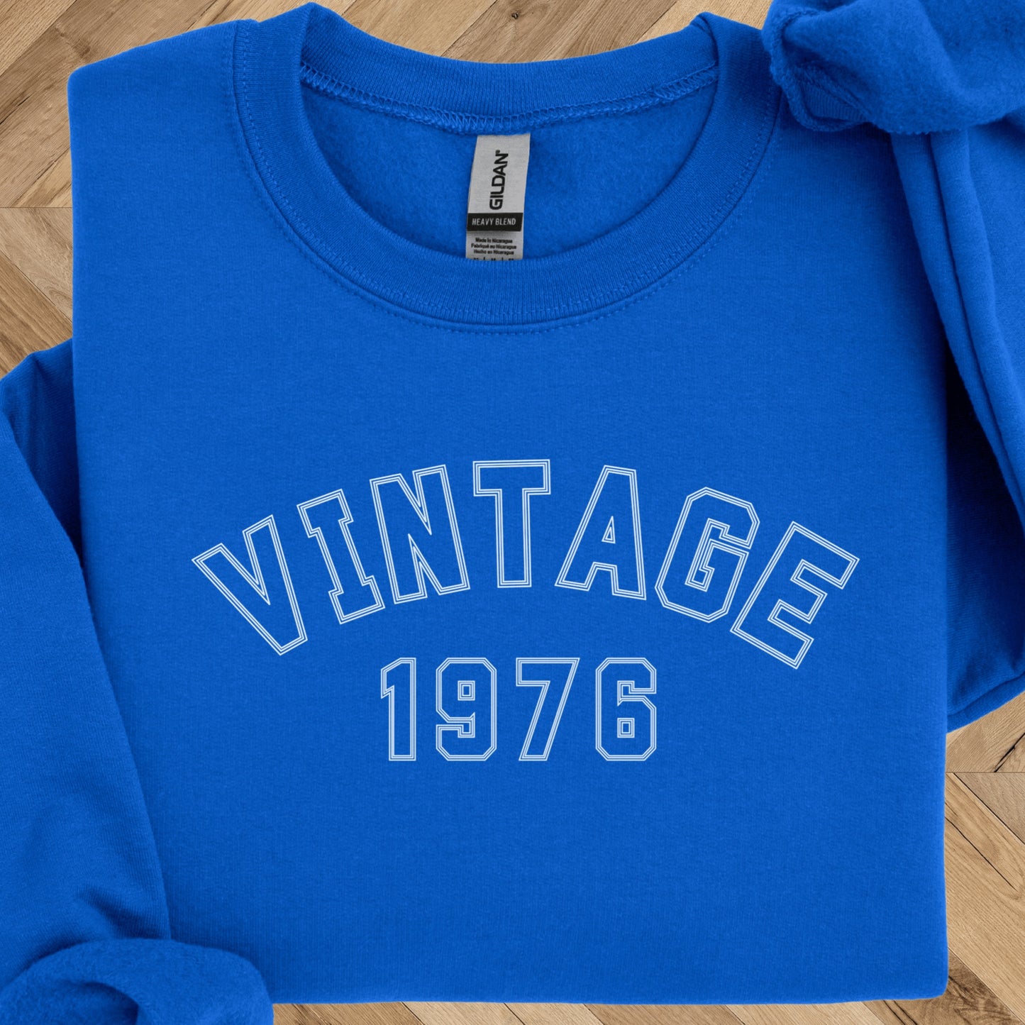 Vintage 1976 Sweatshirt - 50th Birthday Crewneck